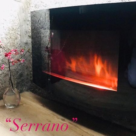 Serrano T1 Centro Da Cidade Guarda Bagian luar foto